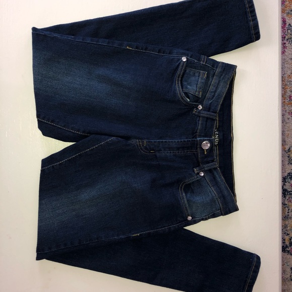 Dark wash blue jeans - Picture 1 of 2